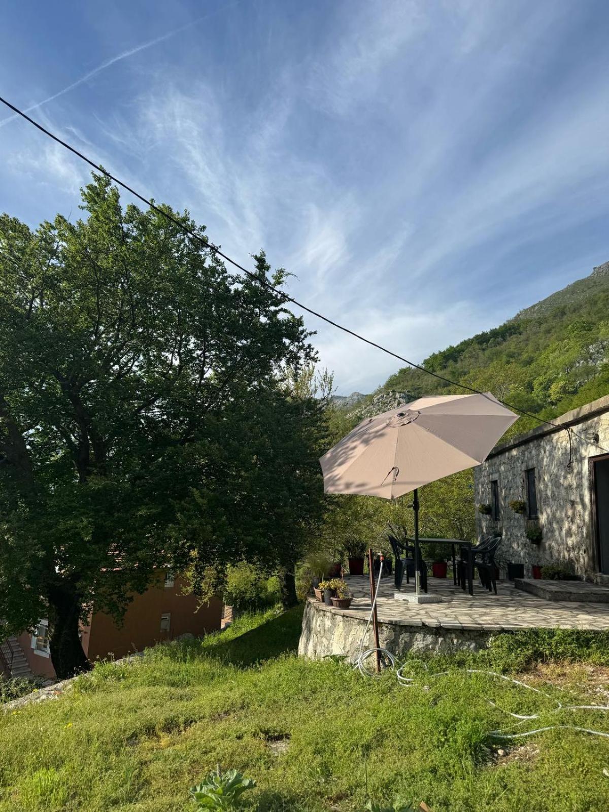 Nature Escape Montenegro コトル エクステリア 写真